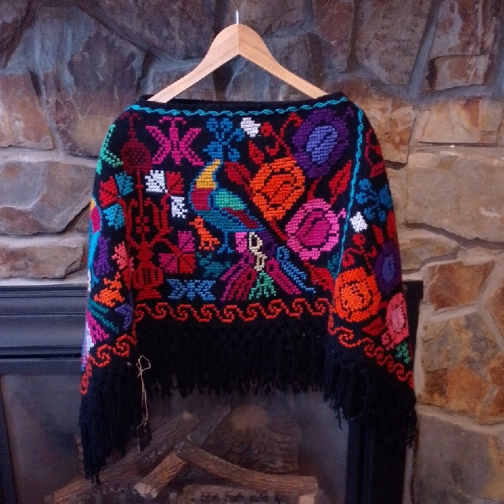 Hand Crafted Cross Stitched Embroidery Flores Clothing Boutique Elegant Poncho